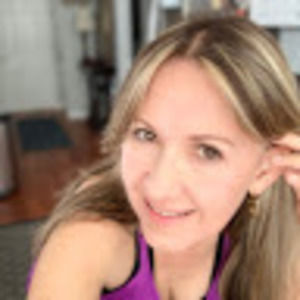 Meet your Posher, Viviana